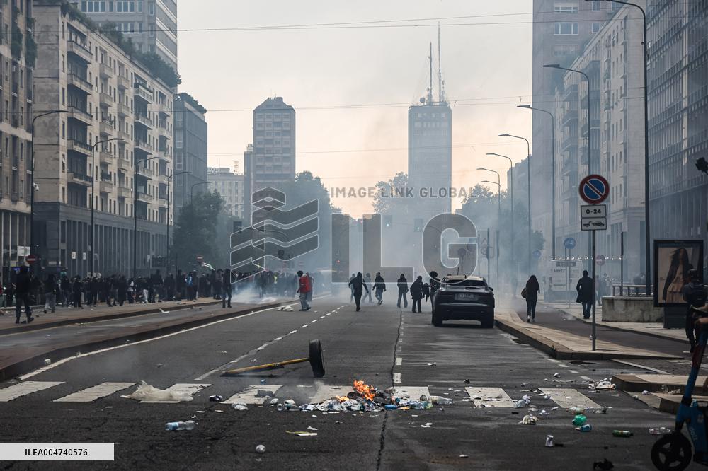 iVolent Clashes During The General Strike for Palestine - Milan