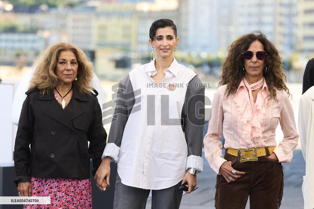 73rd San Sebastian International Film Festival - 'Flores para Antonio' Photocall