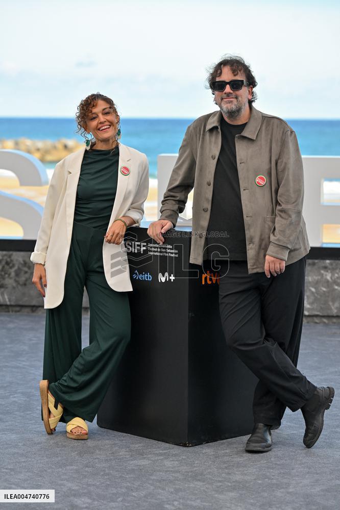 San Sebastian Film Festival Photocall Flores Para Antonio