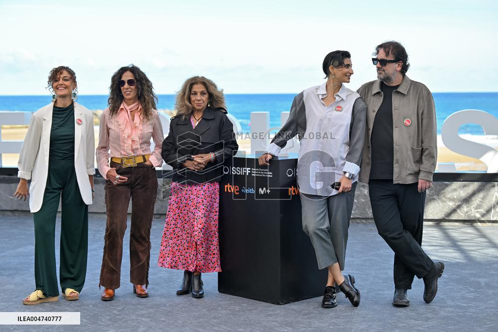 San Sebastian Film Festival Photocall Flores Para Antonio