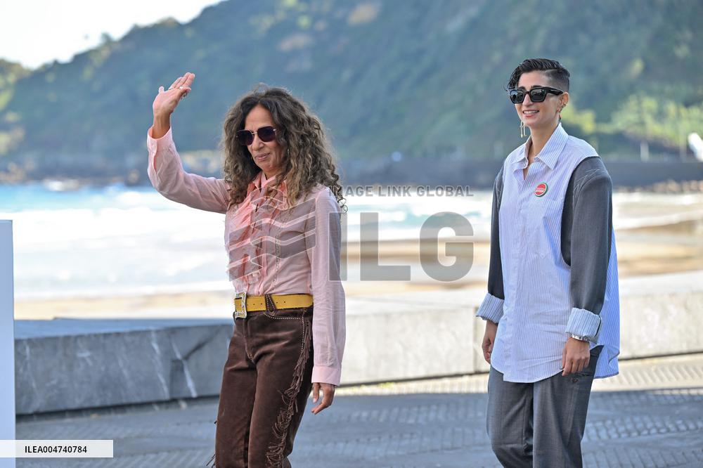 San Sebastian Film Festival Photocall Flores Para Antonio
