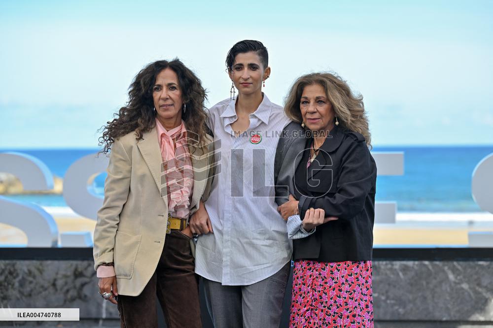 San Sebastian Film Festival Photocall Flores Para Antonio