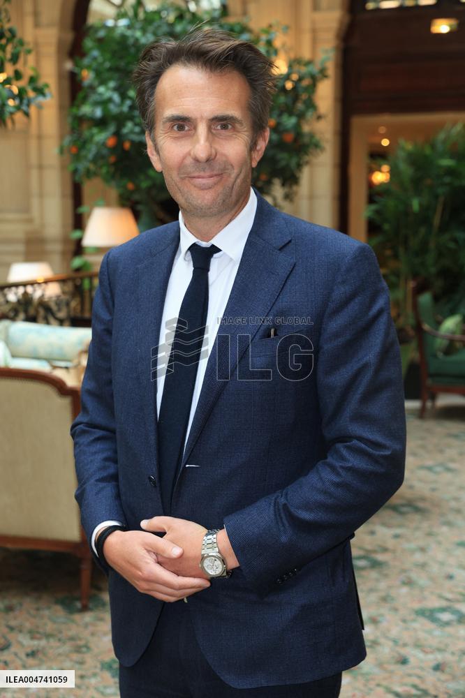 Exclusive - Chinese Business Club Lunch - Paris