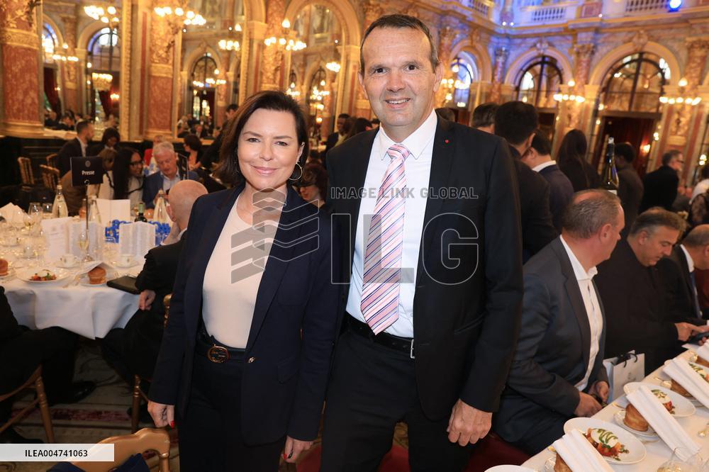 Exclusive - Chinese Business Club Lunch - Paris