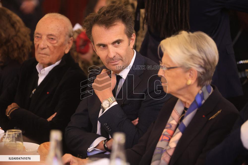 Exclusive - Chinese Business Club Lunch - Paris