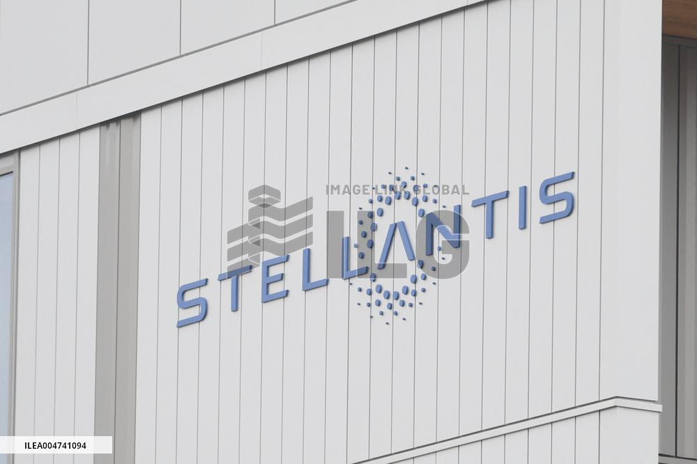 Illustration - Stellantis Factory