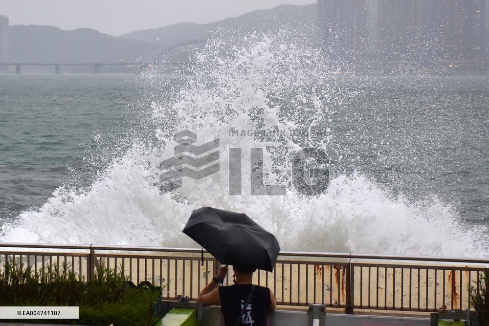 Hong Kong During Typhoon Ragasa