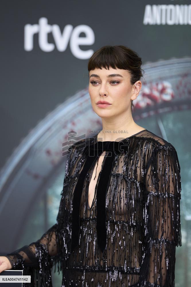 73rd San Sebastian International Film Festival - 'Similar a Murder - Parecido a un asesinato' Red Carpet