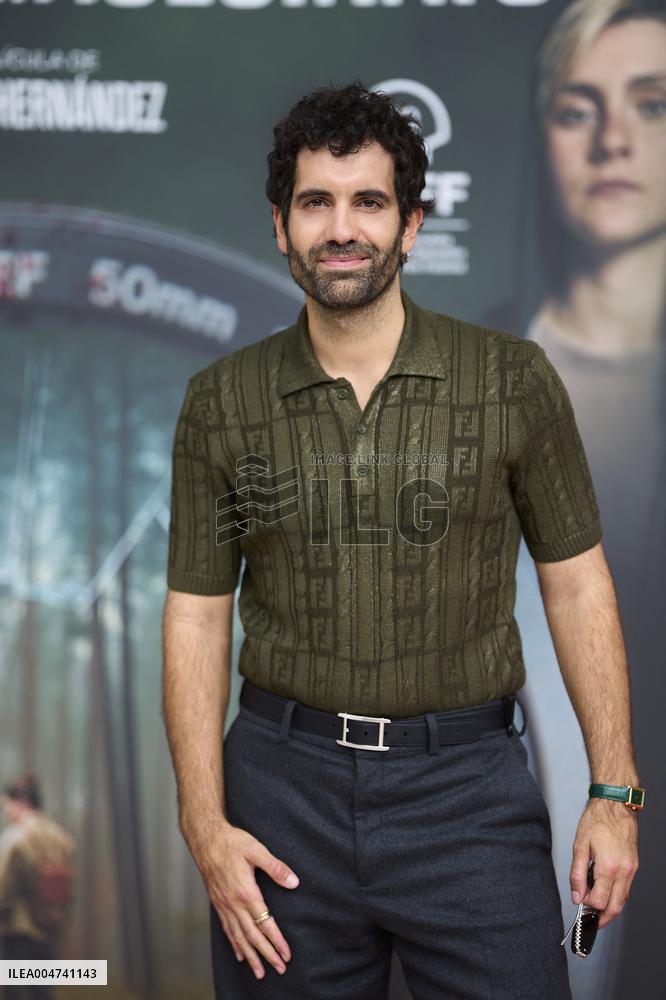 73rd San Sebastian International Film Festival - 'Similar a Murder - Parecido a un asesinato' Red Carpet