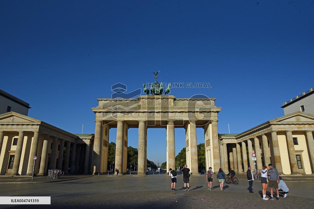 Illustration - Brandenburg Gate