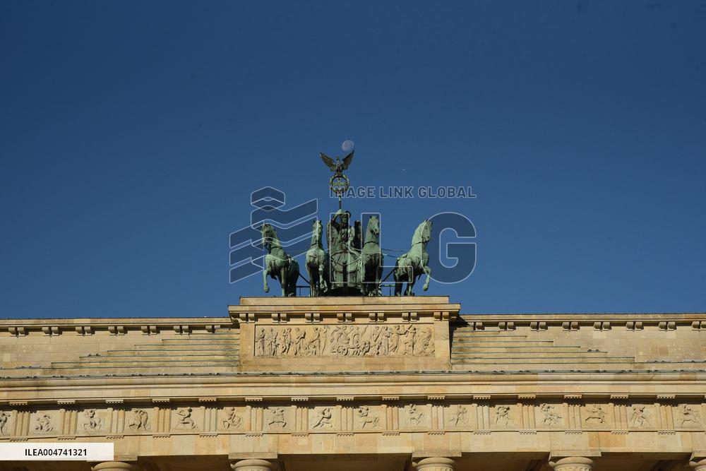 Illustration - Brandenburg Gate
