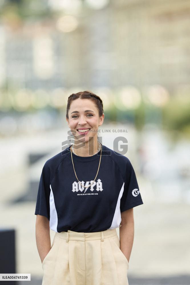 73rd San Sebastian International Film Festival - 'Corrientes' Photocall