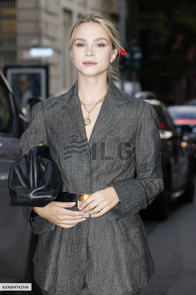 MFW - Alberta Ferretti Arrivals