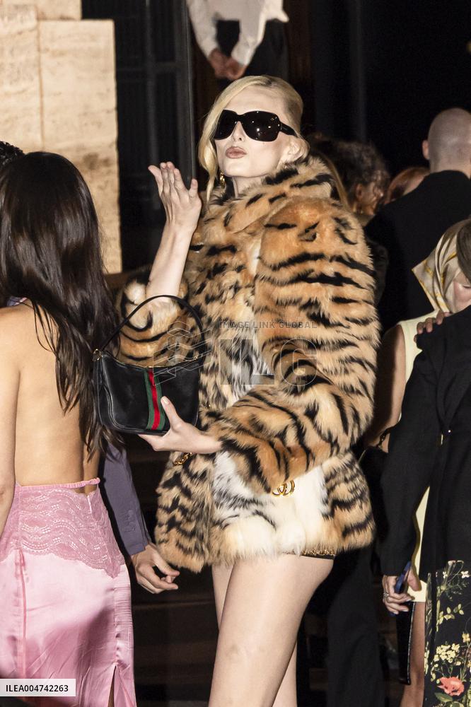 MFW - Palazzo Mezzanotte