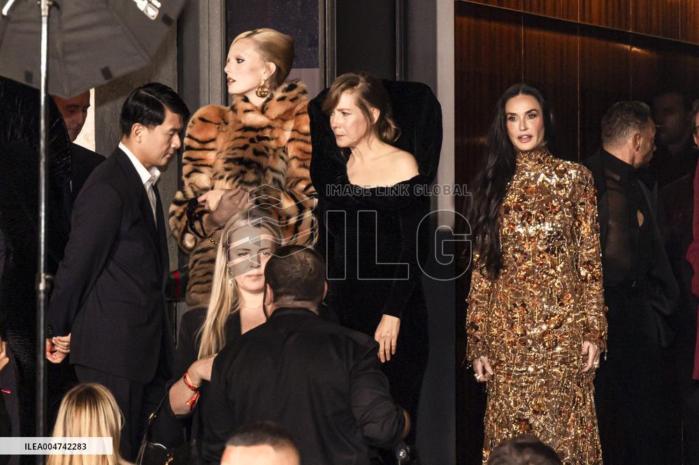 MFW - Palazzo Mezzanotte