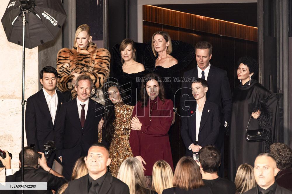 MFW - Palazzo Mezzanotte