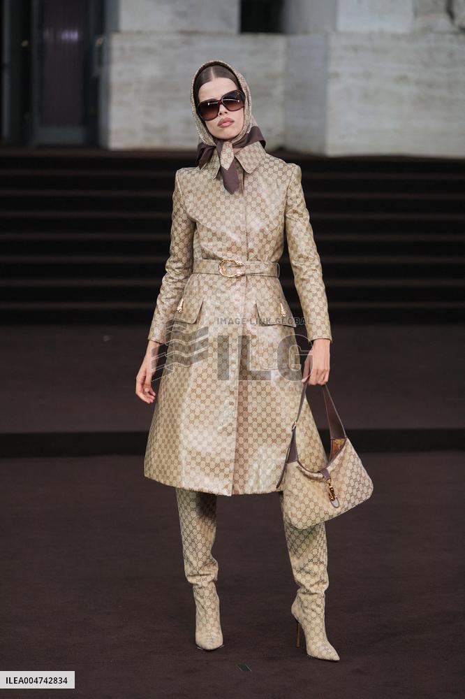 MFW - Gucci Fashion Show