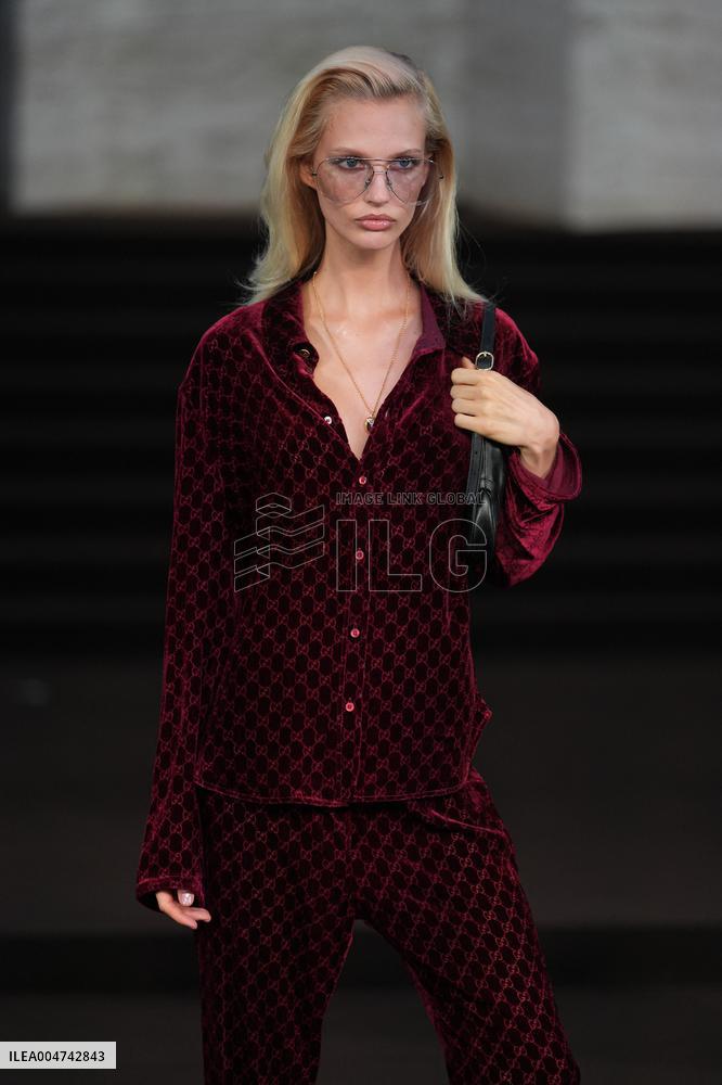 MFW - Gucci Fashion Show