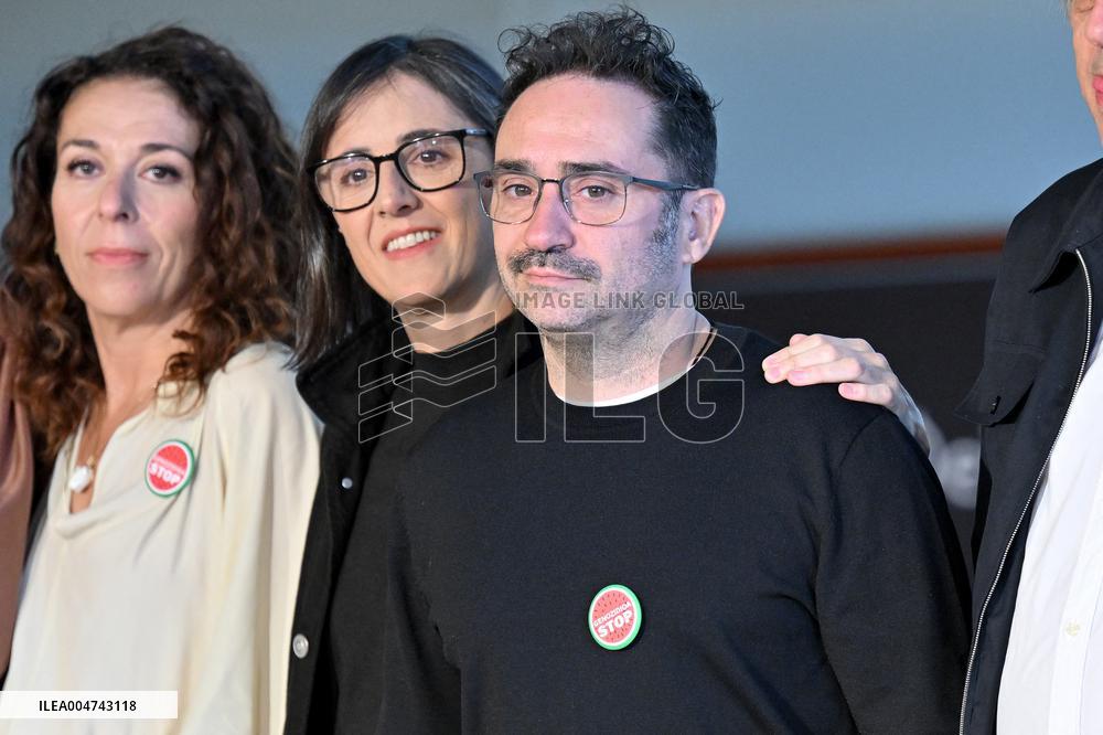 San Sebastian Film Festival Photocall She Walks In Darkness
