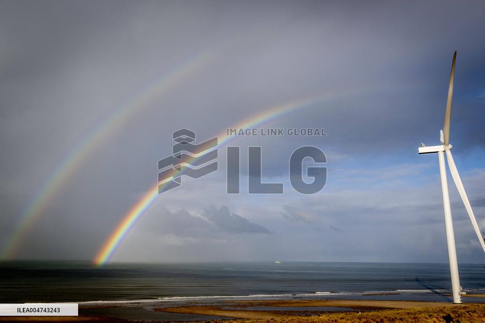 Double Rainbow over Wind Turbines - Rotterdam