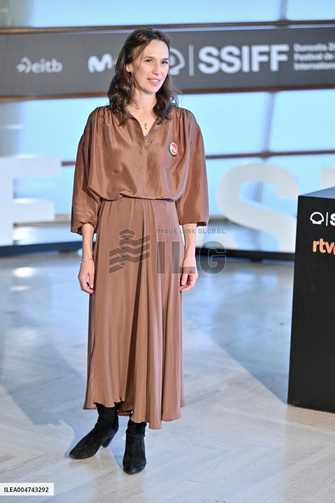 San Sebastian Film Festival Photocall She Walks In Darkness