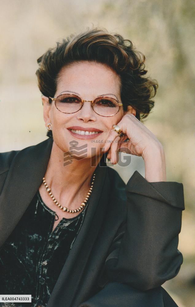 Claudia Cardinale Dead at 87