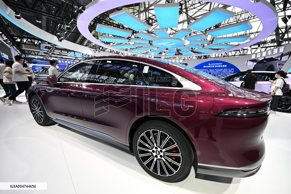 Chery Automobile Listed on The Hong Kong Stock Exchange