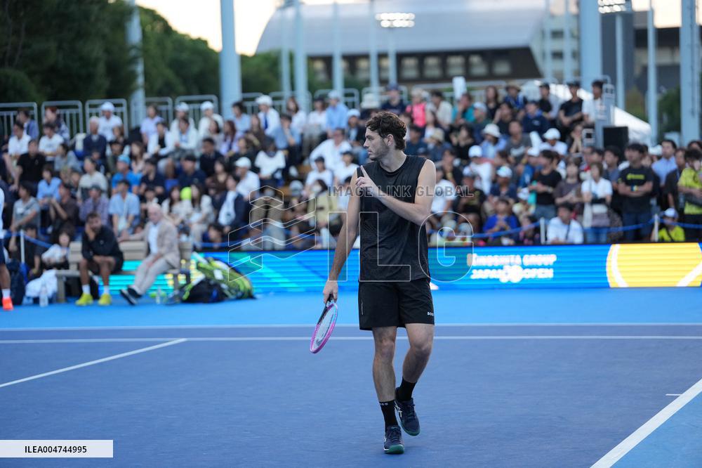 Carlos Alcaraz And Taylor Fritz Engage In Intense Training Session - Tokyo