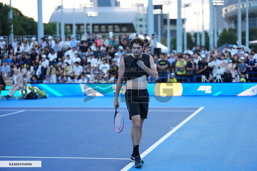 Carlos Alcaraz And Taylor Fritz Engage In Intense Training Session - Tokyo