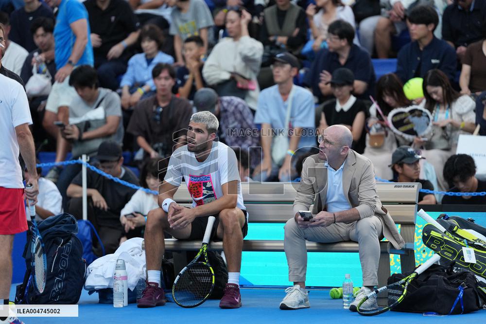 Carlos Alcaraz And Taylor Fritz Engage In Intense Training Session - Tokyo