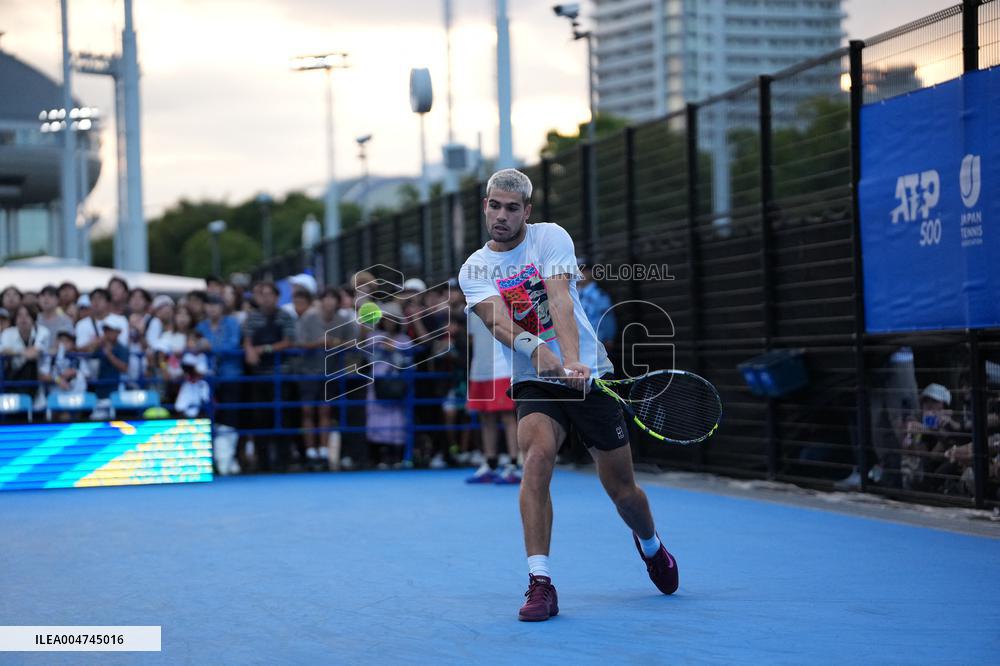 Carlos Alcaraz And Taylor Fritz Engage In Intense Training Session - Tokyo