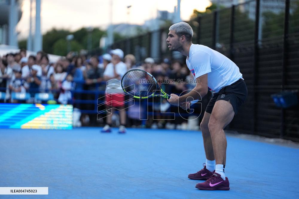 Carlos Alcaraz And Taylor Fritz Engage In Intense Training Session - Tokyo