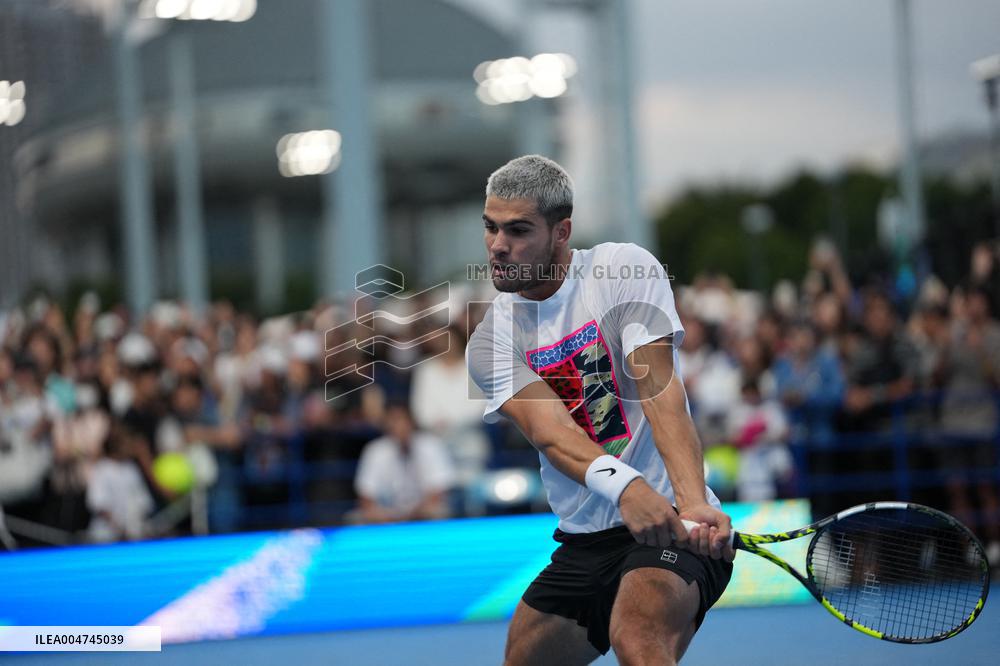 Carlos Alcaraz And Taylor Fritz Engage In Intense Training Session - Tokyo