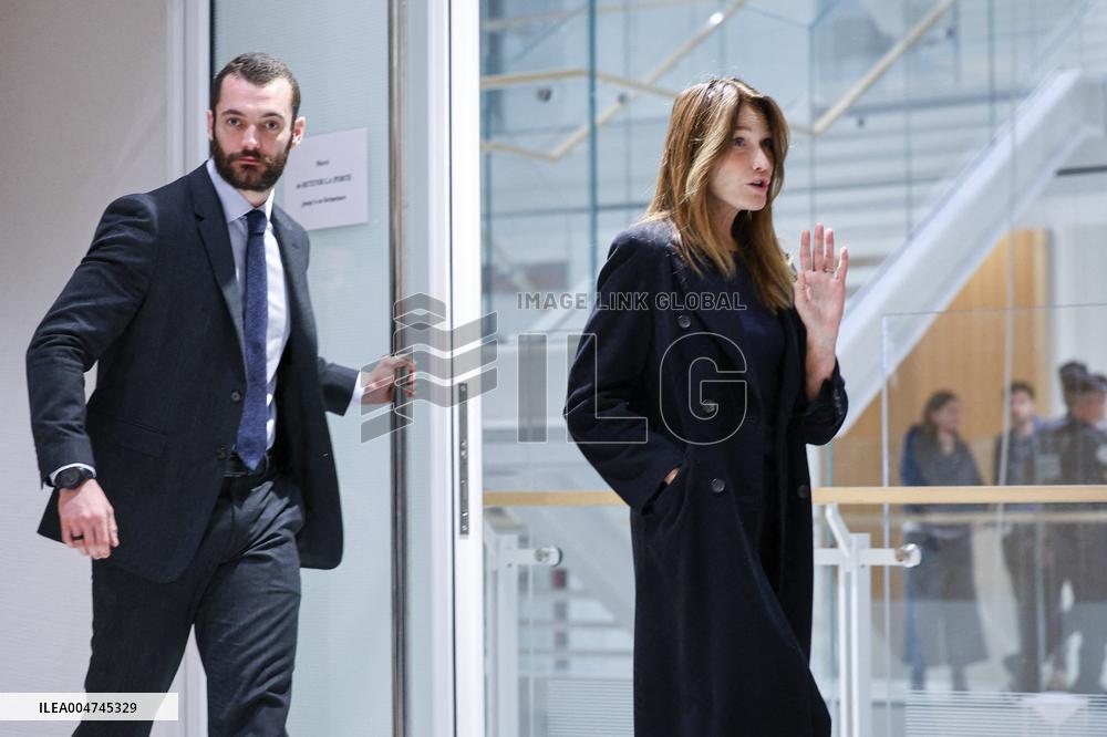 Carla Bruni And Louis Sarkozy At Verdict Trial For Illegal Campaign Financing From Lybia - Paris