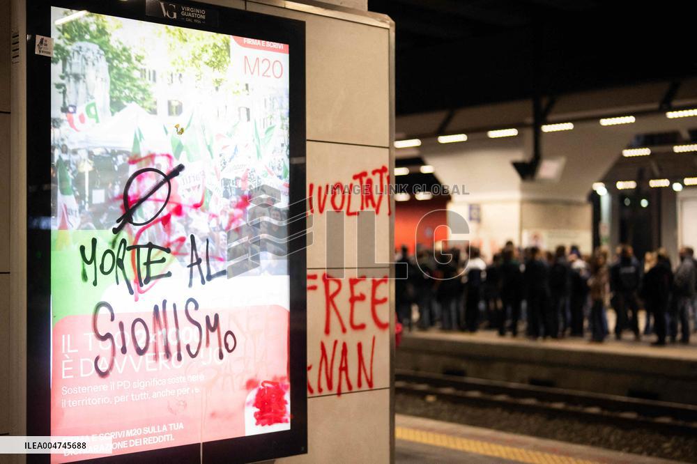 Demonstation in Porta Susa Railway Station - Turin