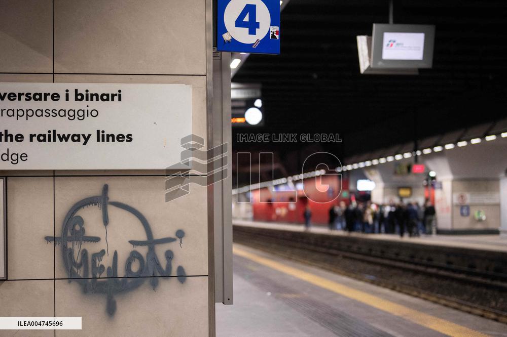 Demonstation in Porta Susa Railway Station - Turin
