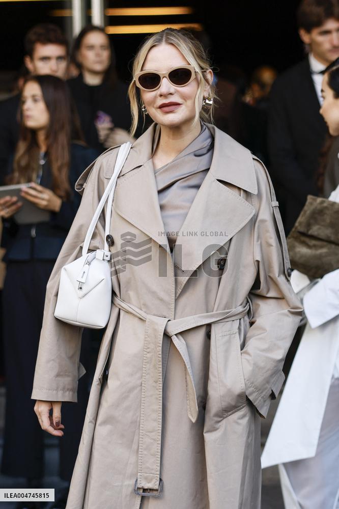 MFW Max Mara Arrivals MP