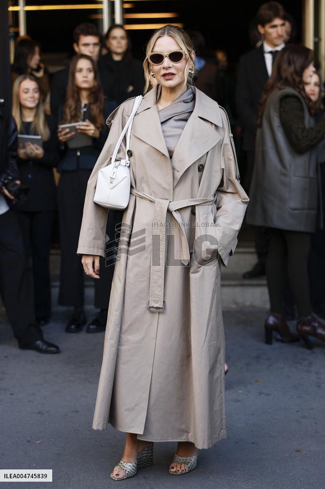 MFW Max Mara Arrivals MP