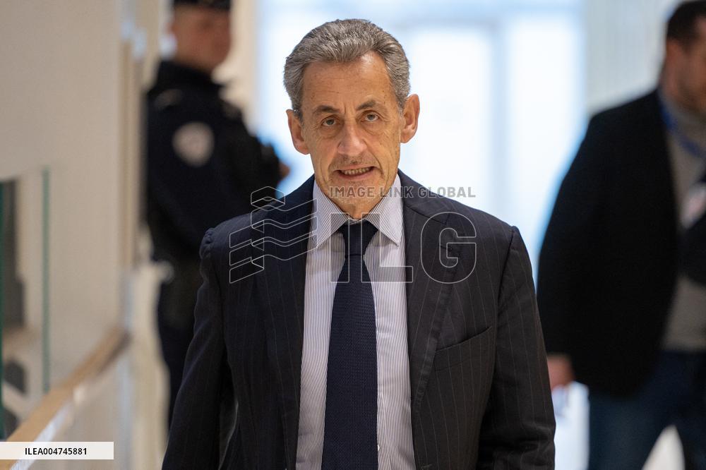 Trial for illegal campaign financing from Lybia - Paris RL