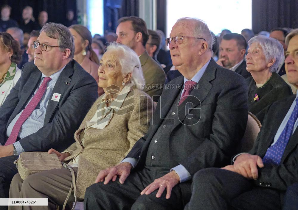 King Albert And Queen Paola Inaugurate New Oncology And Hematology Department At St. Luke's Clinic - Brussels