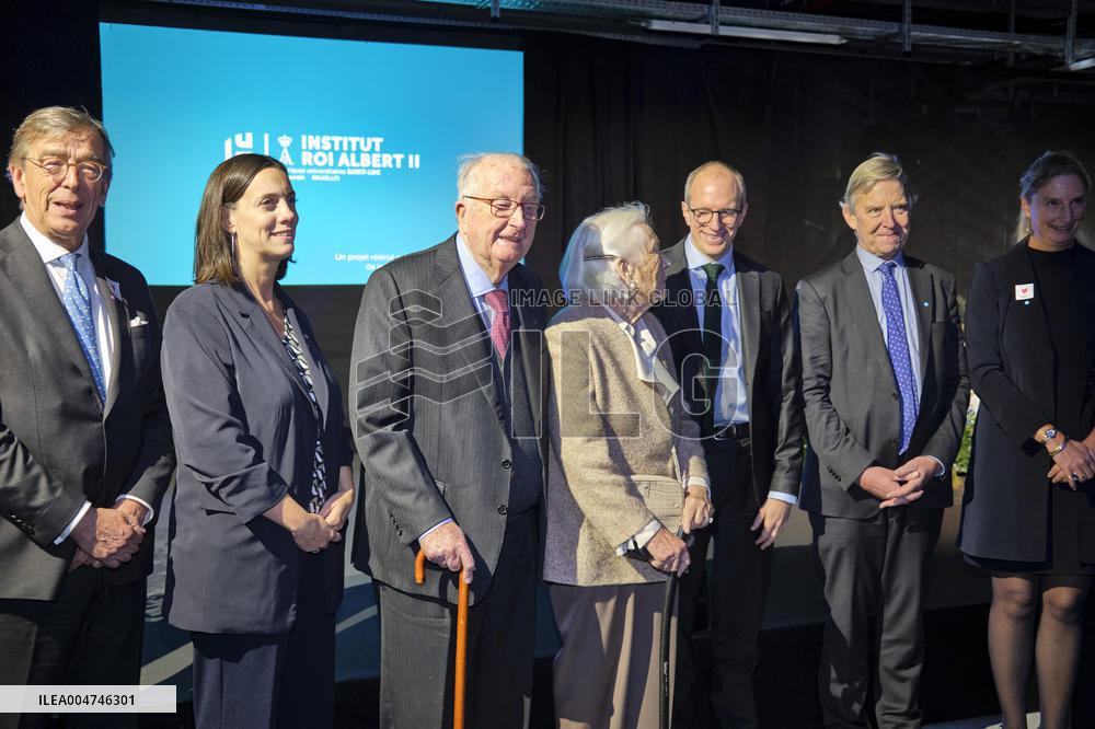 King Albert And Queen Paola Inaugurate New Oncology And Hematology Department At St. Luke's Clinic - Brussels