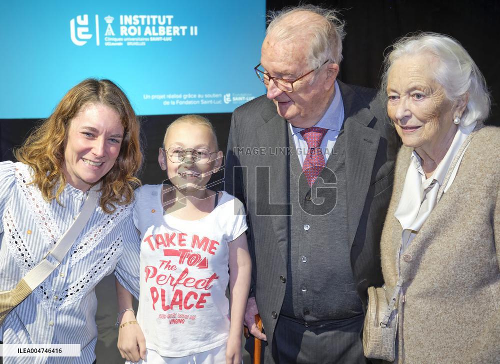 King Albert And Queen Paola Inaugurate New Oncology And Hematology Department At St. Luke's Clinic - Brussels