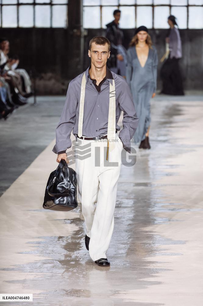 MFW - Boss Runway