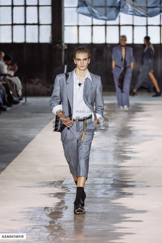 MFW - Boss Runway
