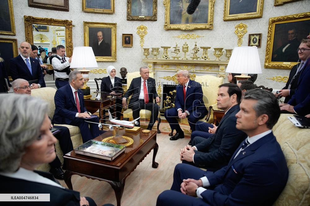 Trump Meets Erdogan - Washington