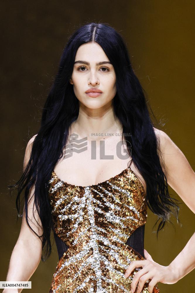 MFW Amelia Gray Hamlin walks the runway at the Roberto Cavalli MP