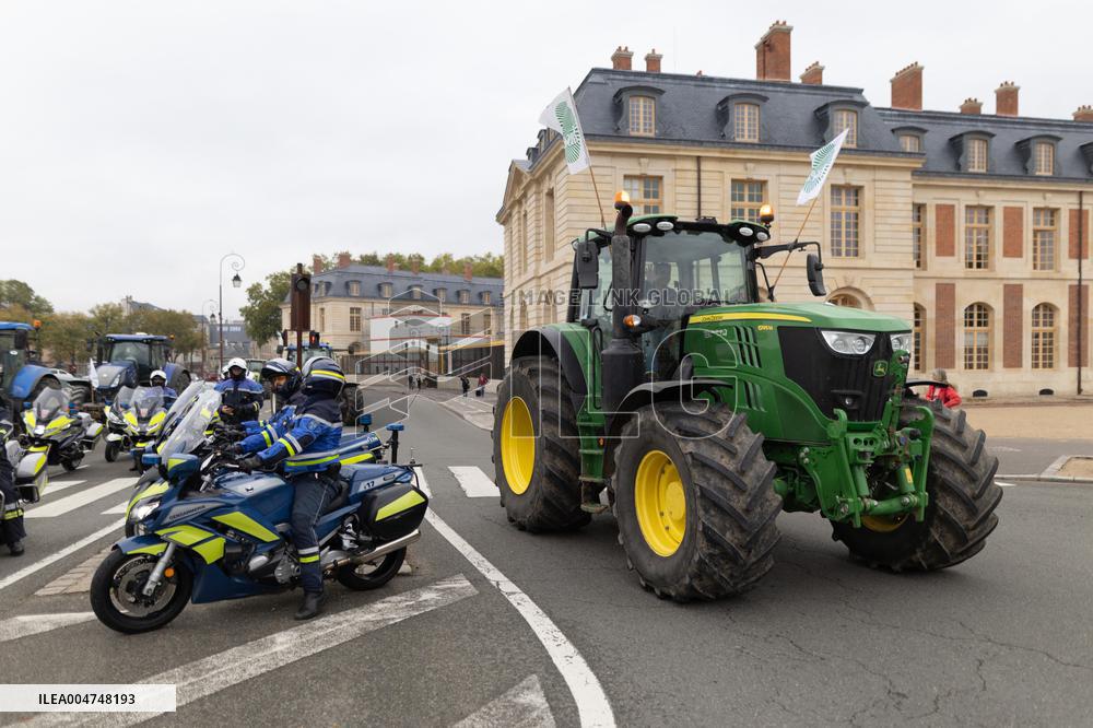 FNSEA Protest against unfair competition - Versailles