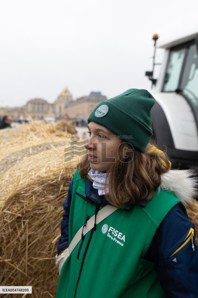 FNSEA Protest against unfair competition - Versailles