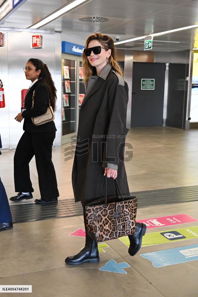 MFW - Michelle Monaghan Arrives at The Airport