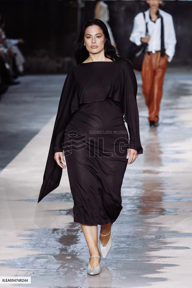 MFW - Ashley Graham At Boss Runway